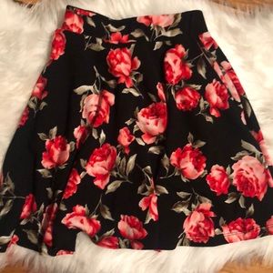 High waisted floral skirt